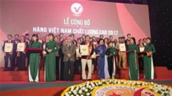 Nội thất Hòa Phát đạt danh hiệu Hàng Việt Nam Chất lượng cao năm 2017